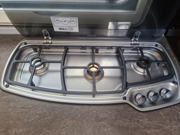 Knaus Südwind 580 QS Silver Selection – Image 16