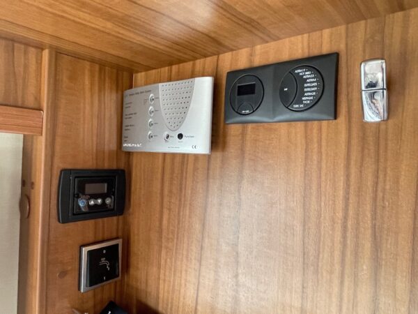Camping-Car Hymer B708 ​​​​​​Premium Line – Image 30
