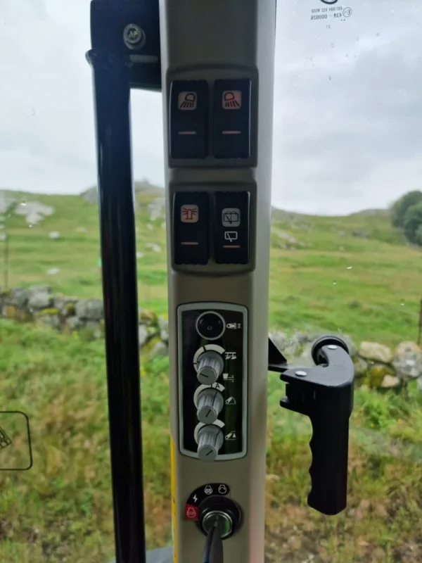 Tracteur Massey Ferguson 4710M Dyna 2 - 2021 – Image 43