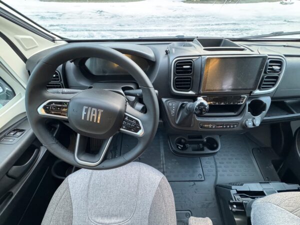 Camping Car Benimar Mileo 263 – Image 8