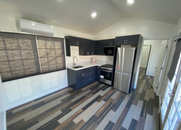 Tiny House sur une remorque de 30m² avec double climatisation – Image 6
