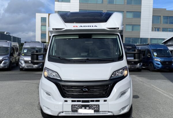 Camping-Car Adria Coral Plus 670 SL – Image 41