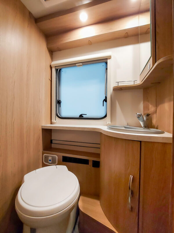Camping-Car LMC Cruiser T 732 – Image 18