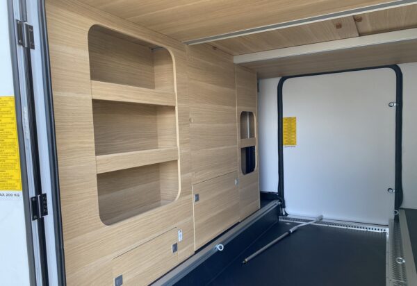 Camping-Car Adria Coral Plus 670 SL – Image 35