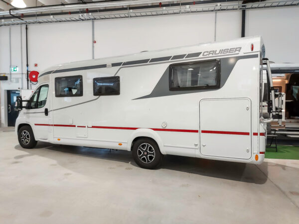 Camping-Car LMC Cruiser T 732 – Image 3