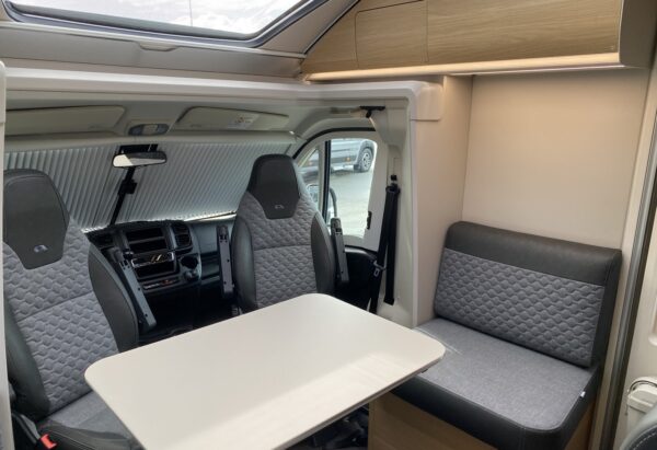 Camping-Car Adria Coral Plus 670 SL – Image 27