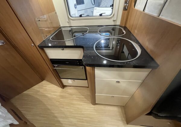 Camping-Car LMC T660 – Image 5